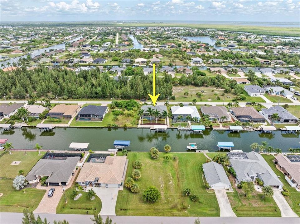На продажу: $834,000 (3 спален, 2 ванн, 2046 Квадратных фут)