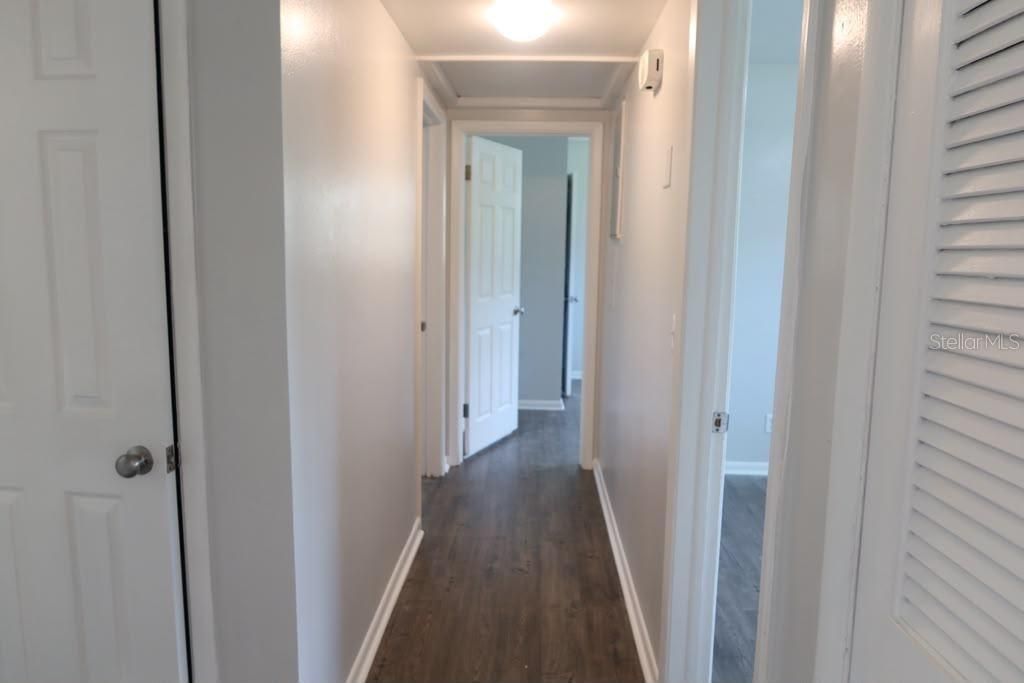 For Rent: $1,750 (3 beds, 1 baths, 1040 Square Feet)