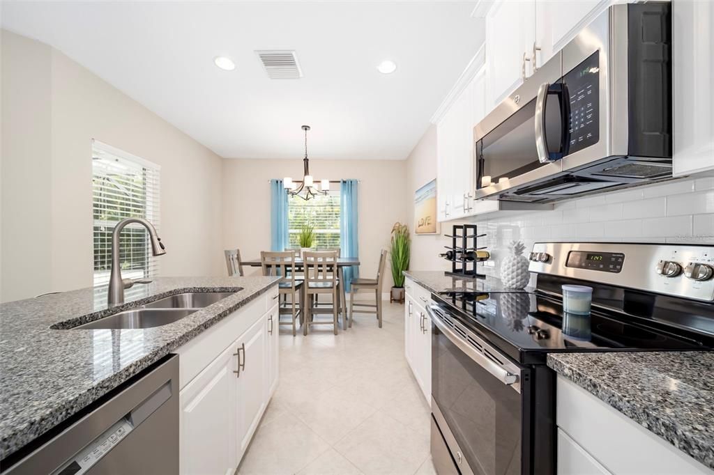 En Venta: $599,999 (3 camas, 2 baños, 1642 Pies cuadrados)