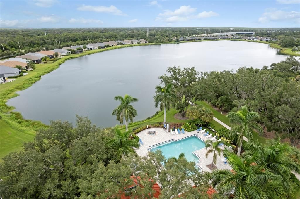 En Venta: $599,999 (3 camas, 2 baños, 1642 Pies cuadrados)