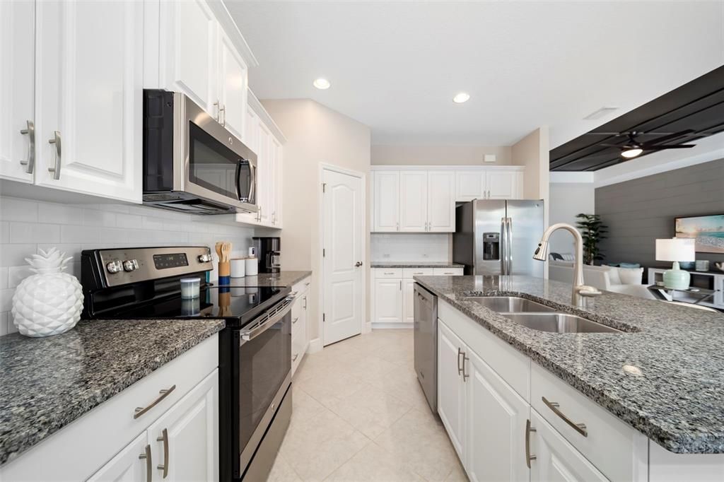 En Venta: $599,999 (3 camas, 2 baños, 1642 Pies cuadrados)