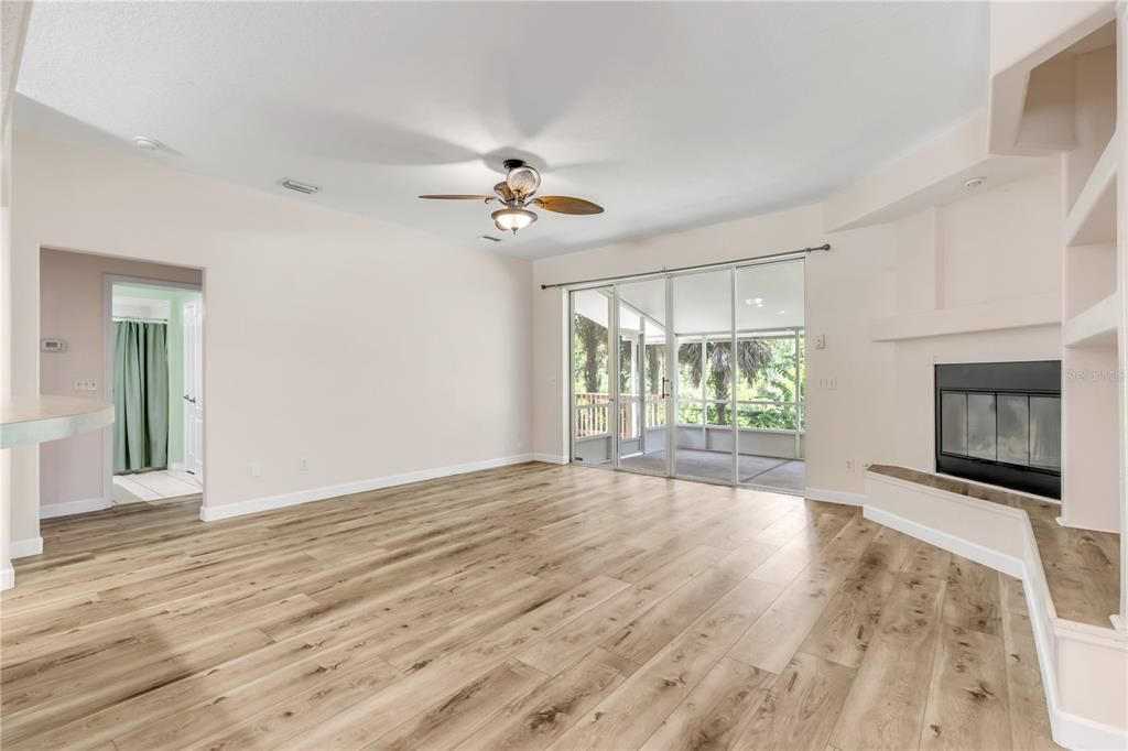 For Sale: $469,000 (4 beds, 2 baths, 1773 Square Feet)