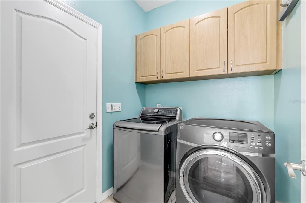 For Sale: $469,000 (4 beds, 2 baths, 1773 Square Feet)