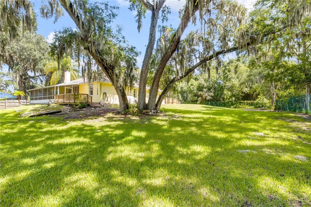 For Sale: $469,000 (4 beds, 2 baths, 1773 Square Feet)