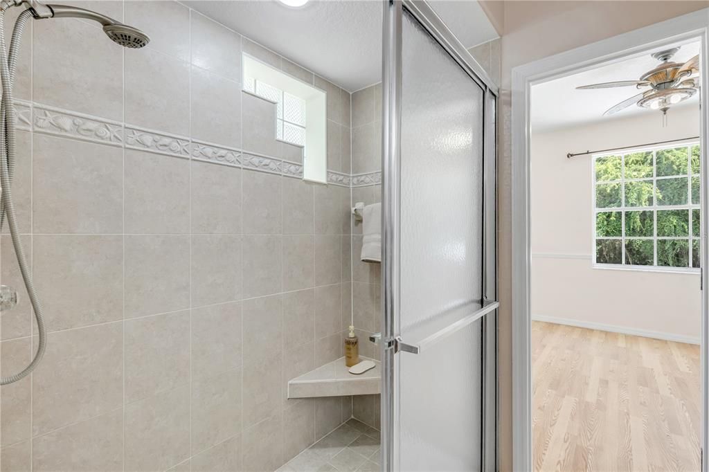 For Sale: $469,000 (4 beds, 2 baths, 1773 Square Feet)