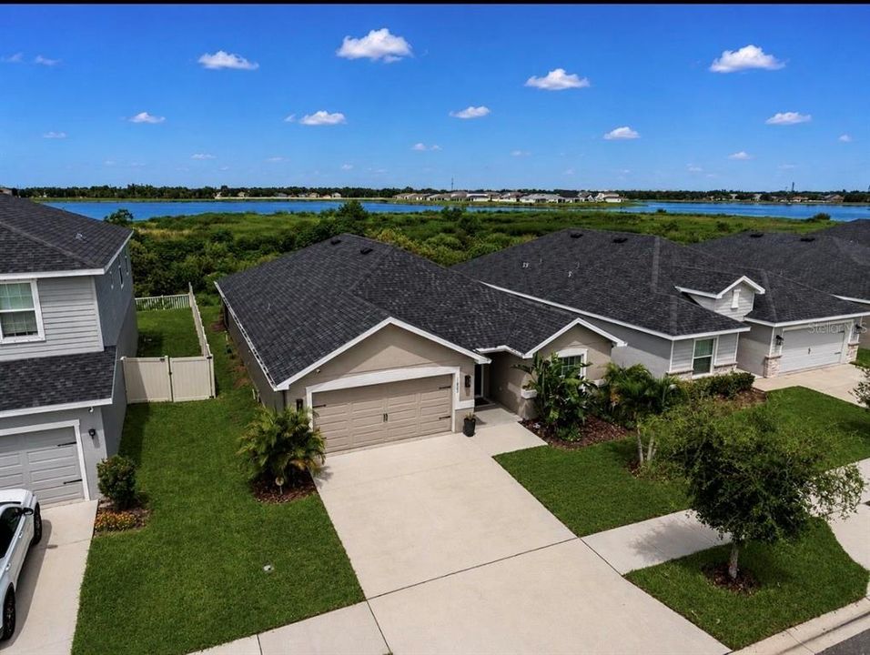 For Sale: $380,000 (4 beds, 2 baths, 2005 Square Feet)