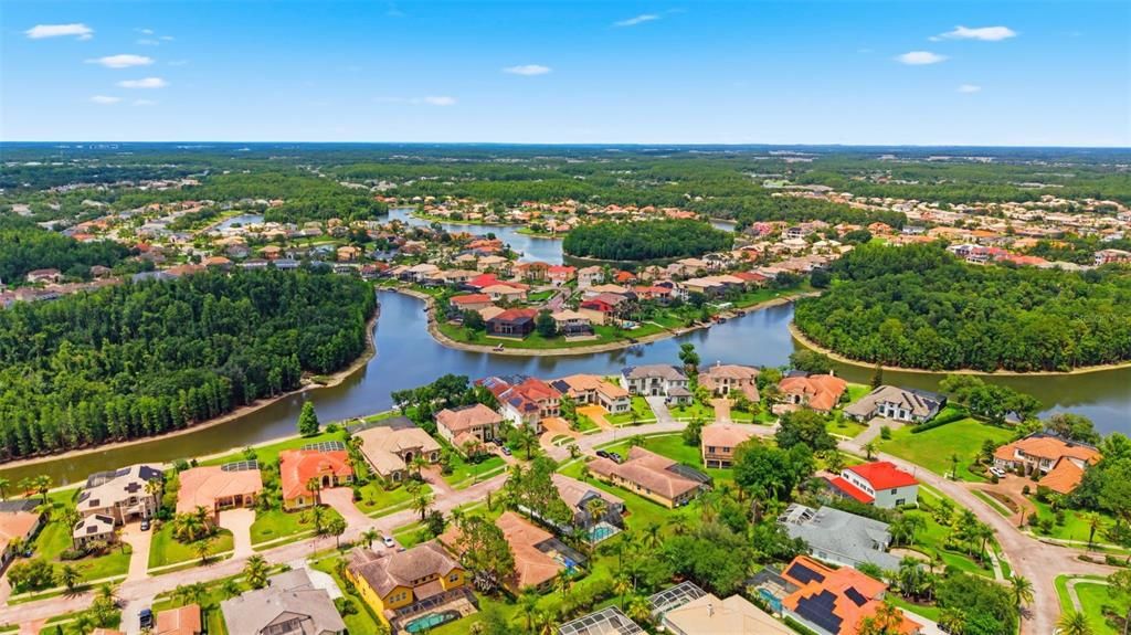 For Sale: $815,000 (5 beds, 4 baths, 3284 Square Feet)