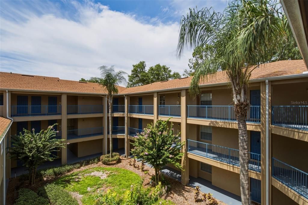 For Rent: $1,550 (2 beds, 1 baths, 1021 Square Feet)
