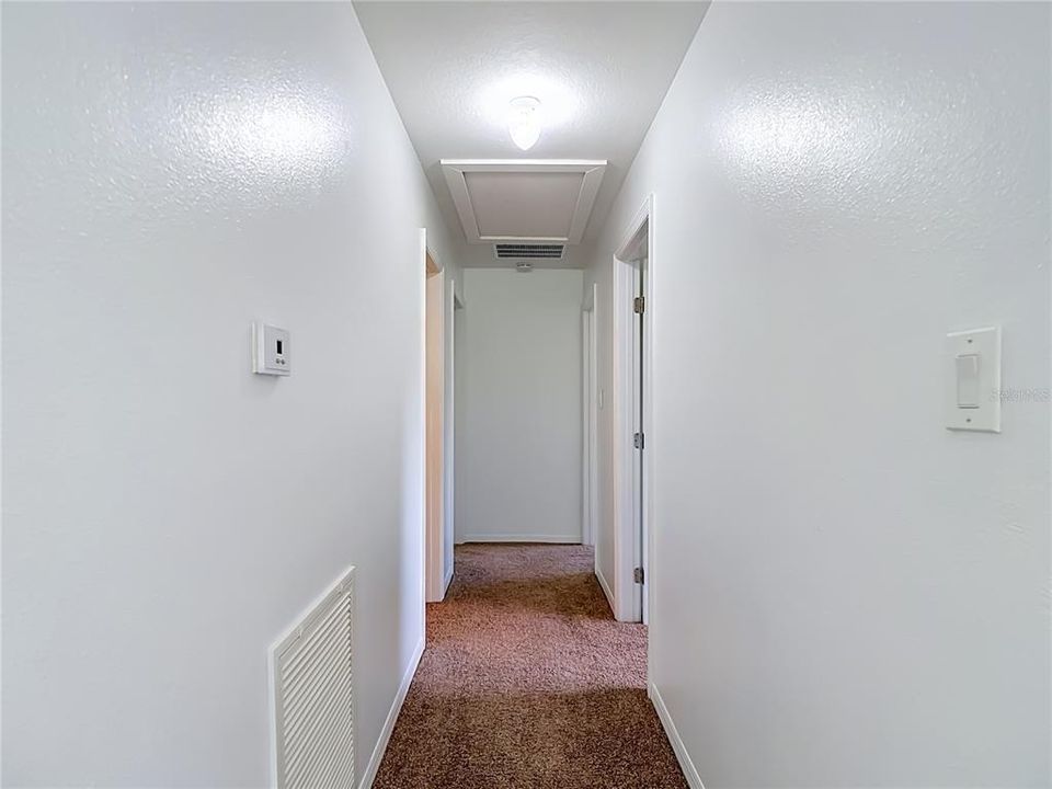 En Renta: $2,450 (3 camas, 2 baños, 1232 Pies cuadrados)