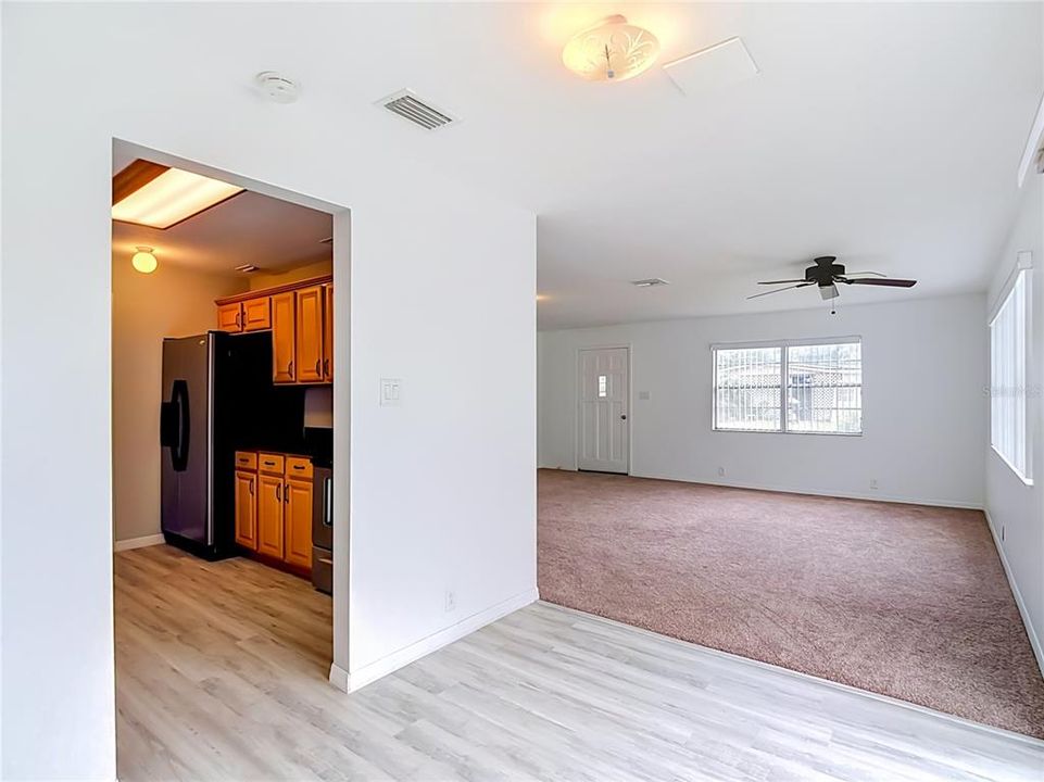 En Renta: $2,450 (3 camas, 2 baños, 1232 Pies cuadrados)