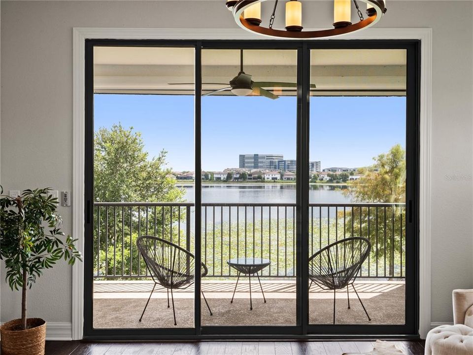 For Sale: $1,599,000 (6 beds, 5 baths, 4953 Square Feet)