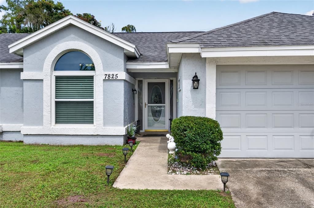 For Sale: $360,000 (3 beds, 2 baths, 1329 Square Feet)