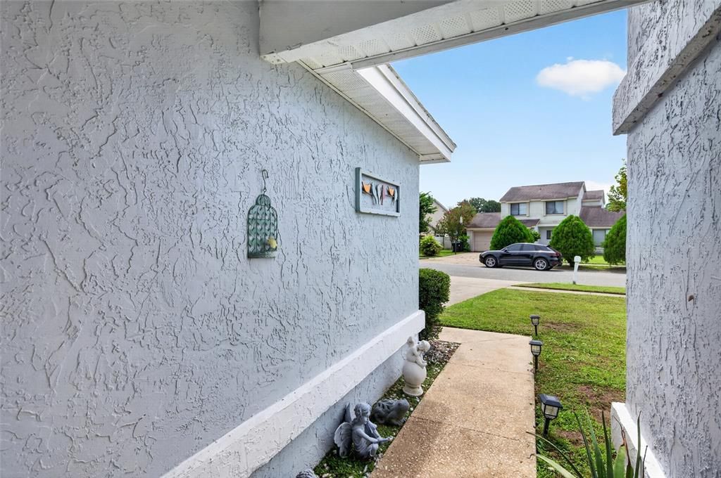 For Sale: $360,000 (3 beds, 2 baths, 1329 Square Feet)