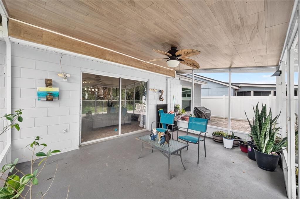 For Sale: $360,000 (3 beds, 2 baths, 1329 Square Feet)