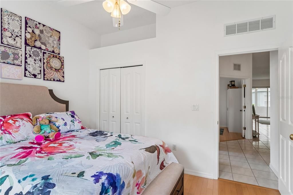 En Venta: $322,500 (3 camas, 2 baños, 1738 Pies cuadrados)