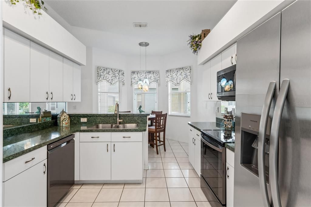 En Venta: $322,500 (3 camas, 2 baños, 1738 Pies cuadrados)