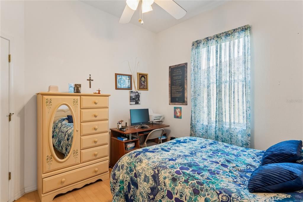 En Venta: $322,500 (3 camas, 2 baños, 1738 Pies cuadrados)
