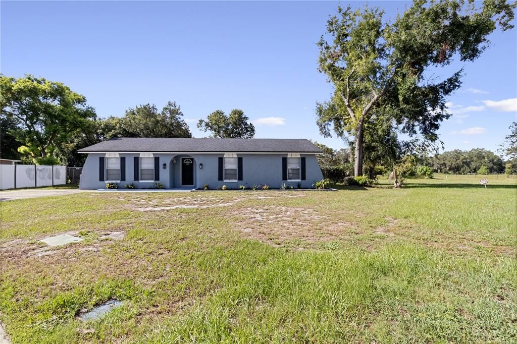 На продажу: $235,000 (3 спален, 2 ванн, 1276 Квадратных фут)