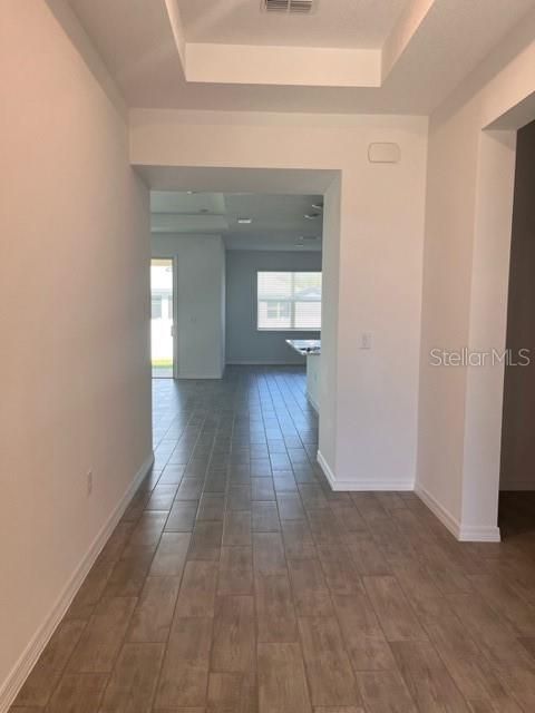 For Rent: $2,300 (4 beds, 3 baths, 1921 Square Feet)