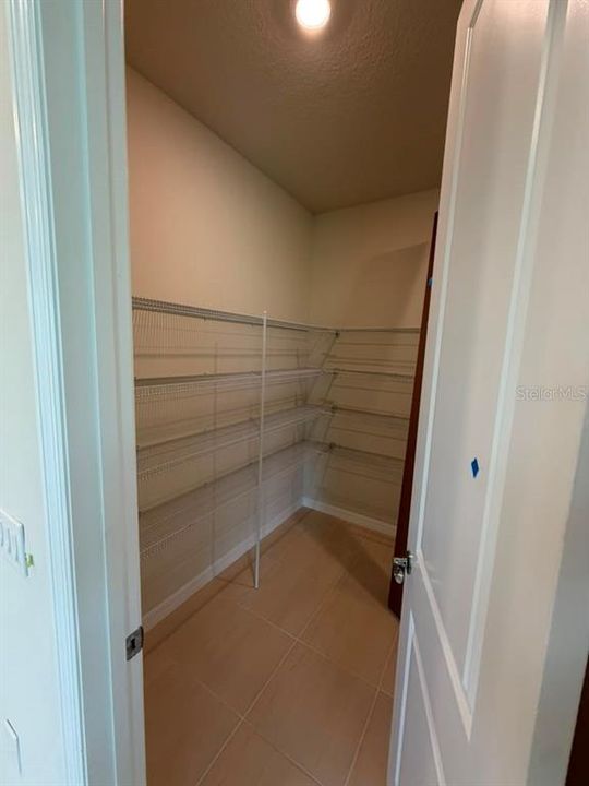 В аренду: $4,995 (5 спален, 3 ванн, 3643 Квадратных фут)