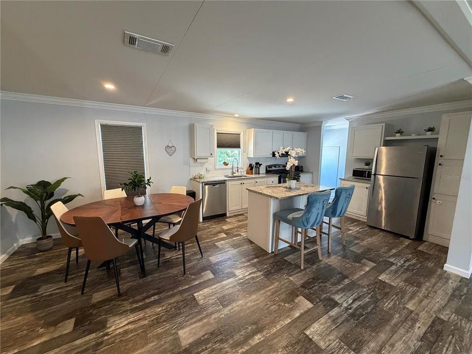 В аренду: $1,995 (3 спален, 2 ванн, 1512 Квадратных фут)
