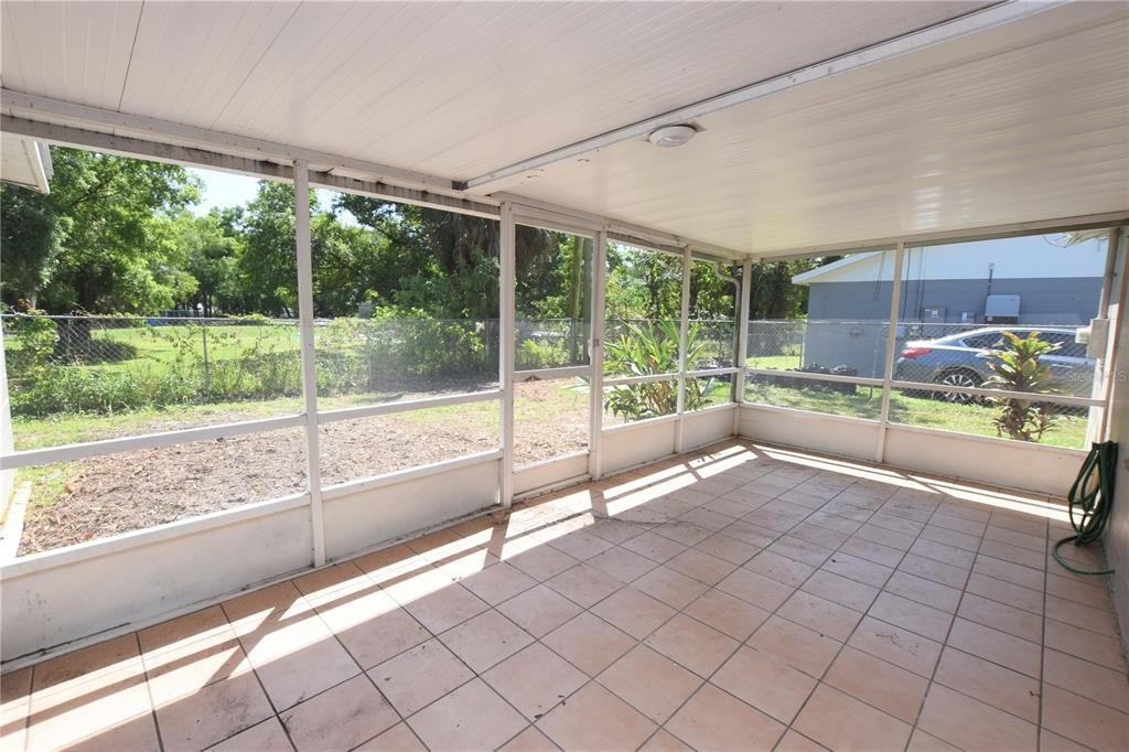 En Renta: $1,550 (3 camas, 2 baños, 1207 Pies cuadrados)