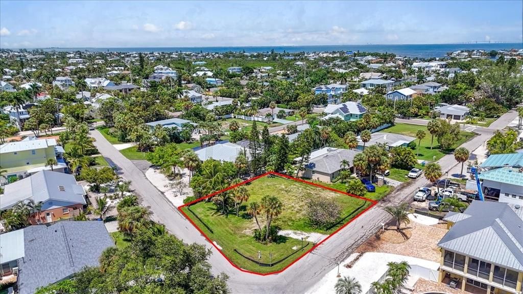 For Sale: $1,179,000 (0.19 acres)