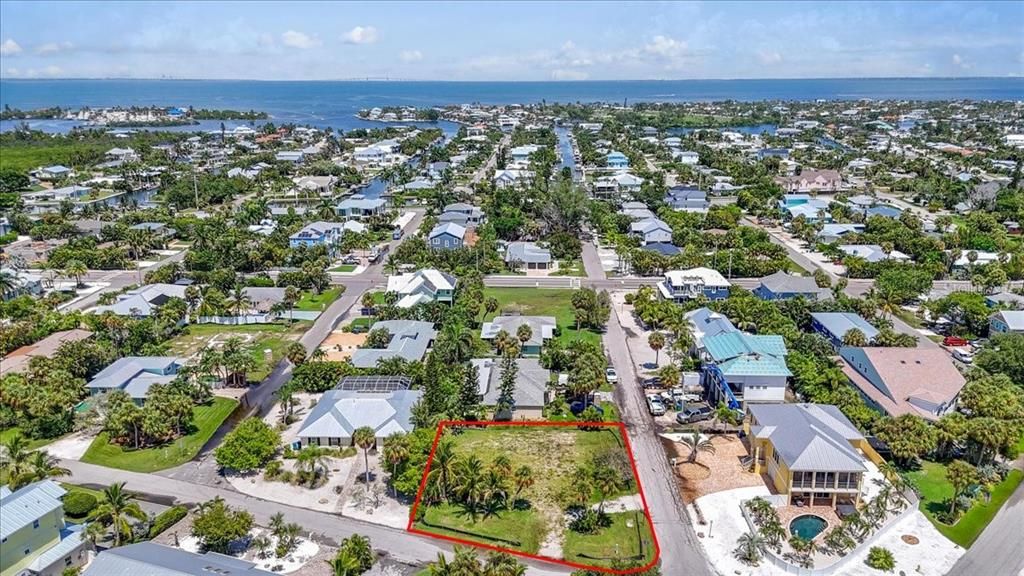 For Sale: $1,179,000 (0.19 acres)