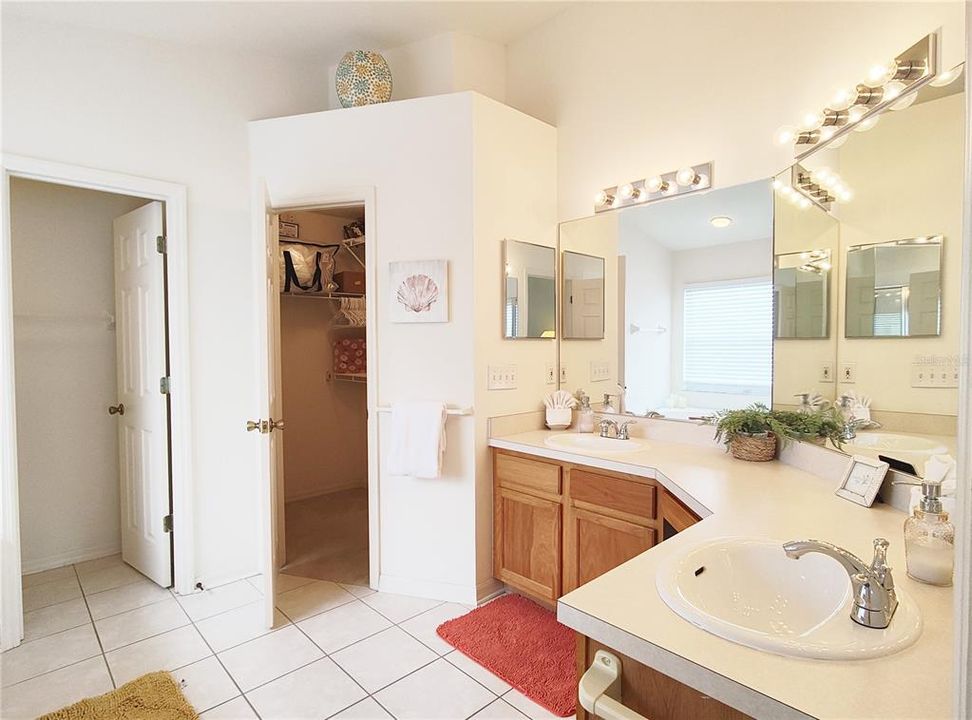 For Sale: $510,000 (4 beds, 2 baths, 1685 Square Feet)