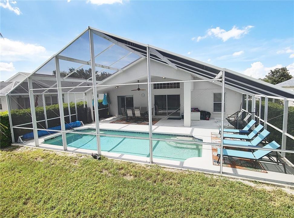 For Sale: $510,000 (4 beds, 2 baths, 1685 Square Feet)