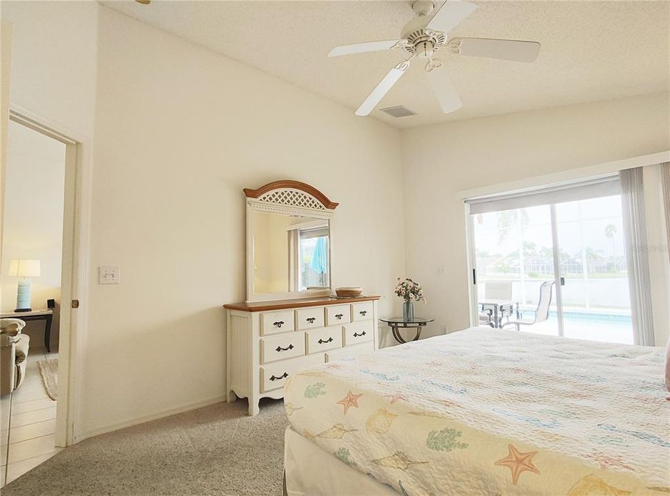 For Sale: $510,000 (4 beds, 2 baths, 1685 Square Feet)