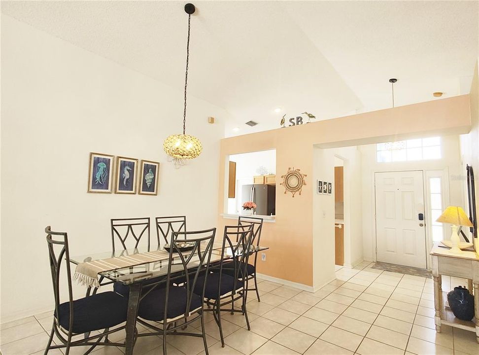 For Sale: $510,000 (4 beds, 2 baths, 1685 Square Feet)