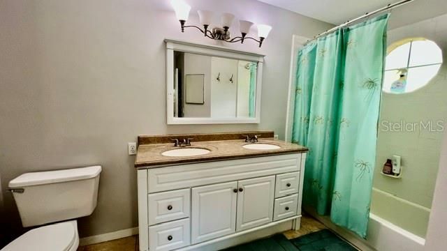 For Rent: $2,500 (3 beds, 2 baths, 1350 Square Feet)