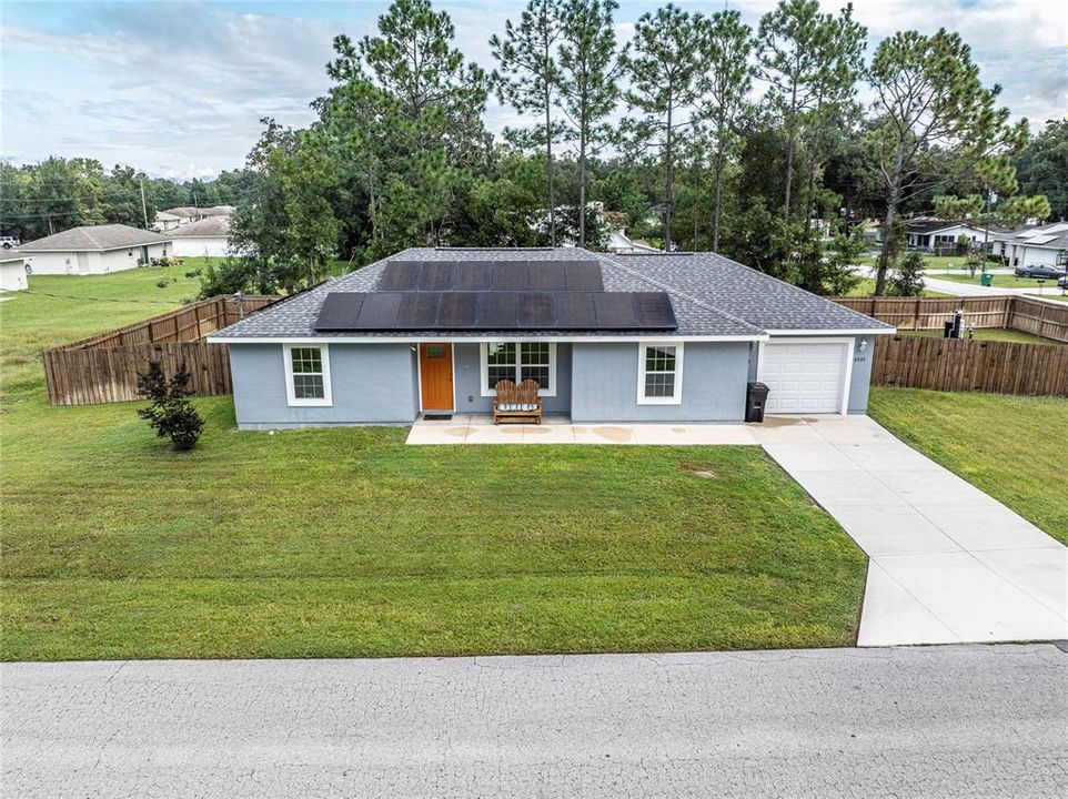 For Sale: $274,900 (3 beds, 2 baths, 1249 Square Feet)