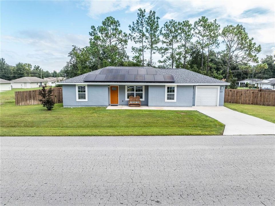 For Sale: $274,900 (3 beds, 2 baths, 1249 Square Feet)