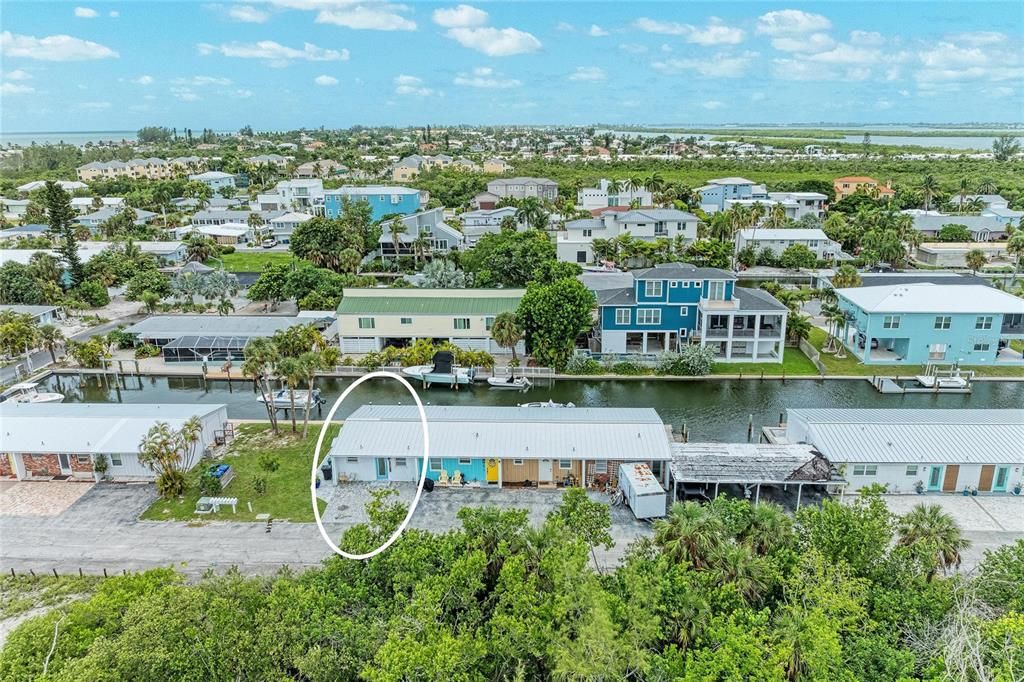 For Sale: $399,000 (1 beds, 1 baths, 630 Square Feet)