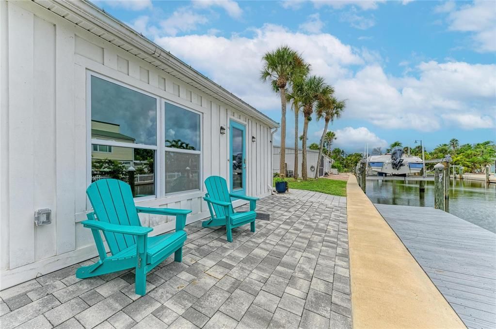 For Sale: $399,000 (1 beds, 1 baths, 630 Square Feet)