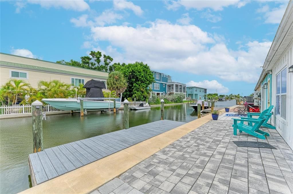 For Sale: $399,000 (1 beds, 1 baths, 630 Square Feet)