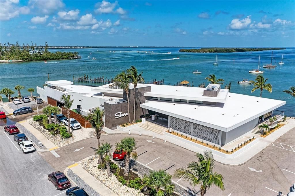 For Sale: $399,000 (1 beds, 1 baths, 630 Square Feet)