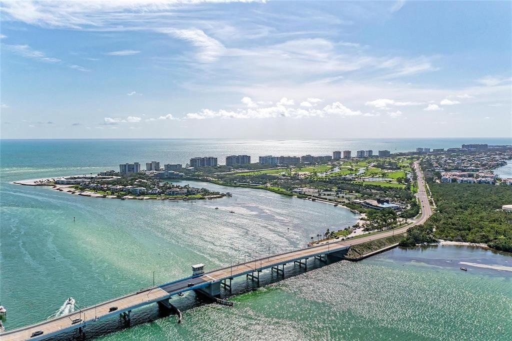 For Sale: $399,000 (1 beds, 1 baths, 630 Square Feet)