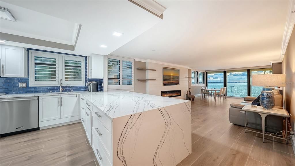 En Venta: $1,195,000 (2 camas, 2 baños, 1693 Pies cuadrados)