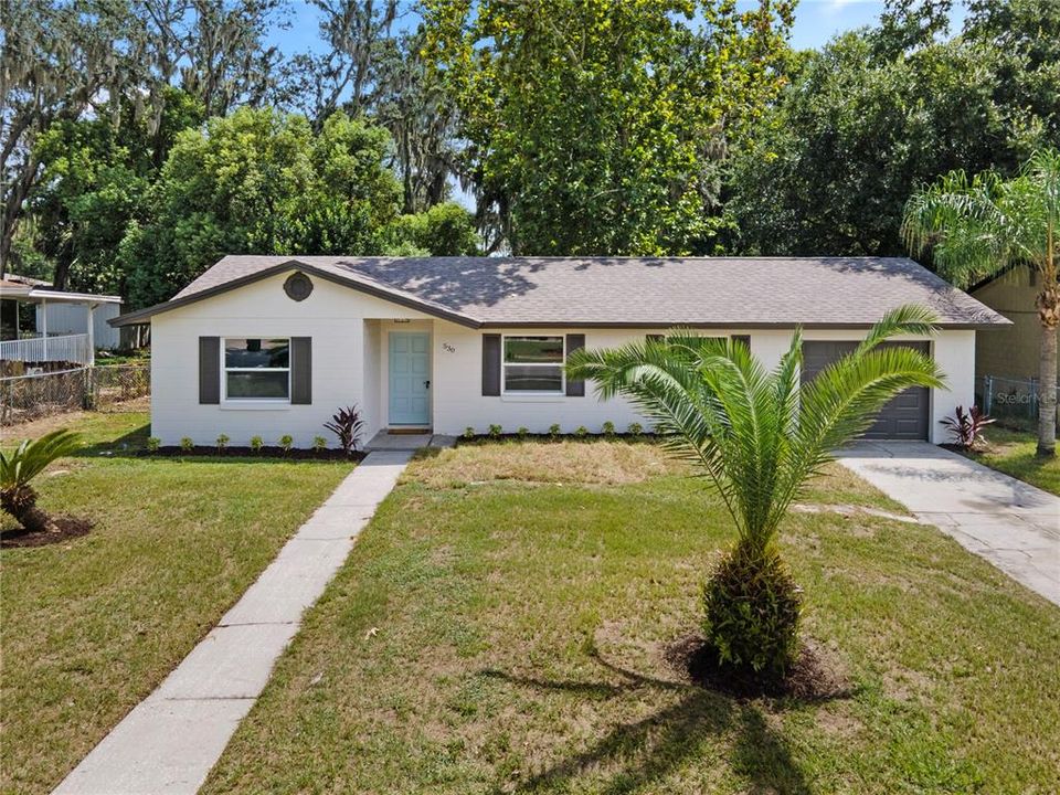 For Sale: $409,900 (4 beds, 2 baths, 1420 Square Feet)