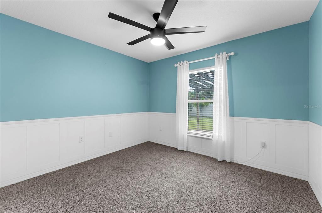 For Sale: $279,900 (3 beds, 2 baths, 1264 Square Feet)