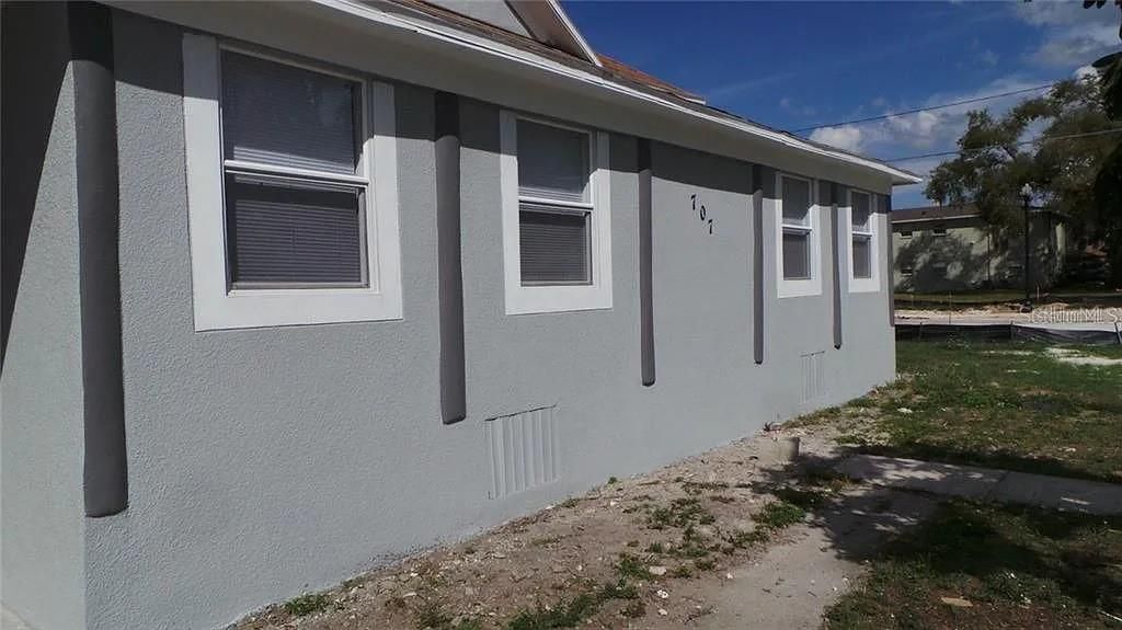 En Renta: $1,000 (2 camas, 1 baños, 1565 Pies cuadrados)