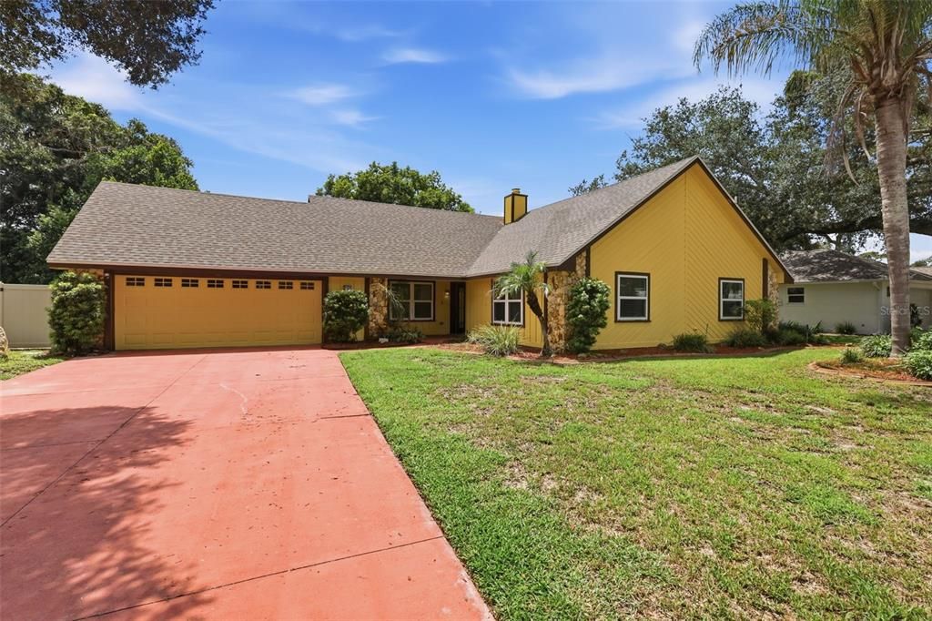 For Sale: $421,900 (3 beds, 2 baths, 2017 Square Feet)