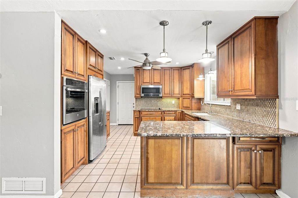 For Sale: $421,900 (3 beds, 2 baths, 2017 Square Feet)