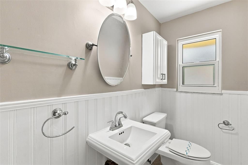 For Sale: $421,900 (3 beds, 2 baths, 2017 Square Feet)
