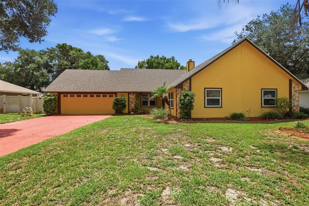 For Sale: $421,900 (3 beds, 2 baths, 2017 Square Feet)