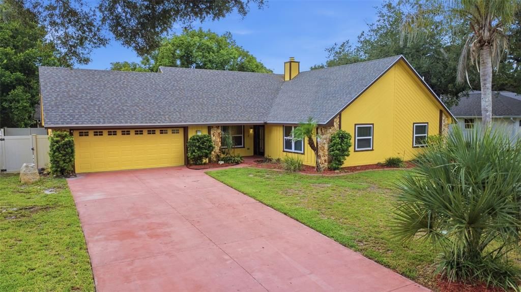 For Sale: $421,900 (3 beds, 2 baths, 2017 Square Feet)