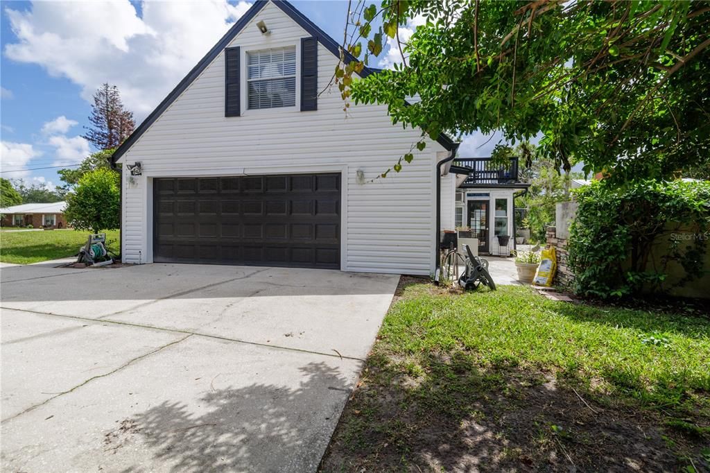 For Sale: $375,000 (3 beds, 2 baths, 1920 Square Feet)